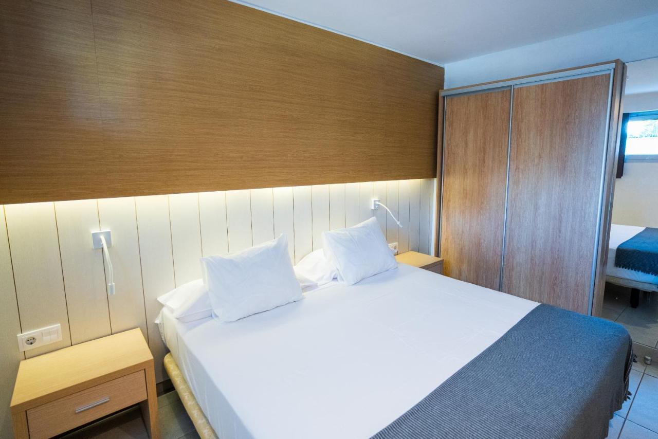 Apartamentos Vacacionales Broncemar San Bartolomé Luaran gambar